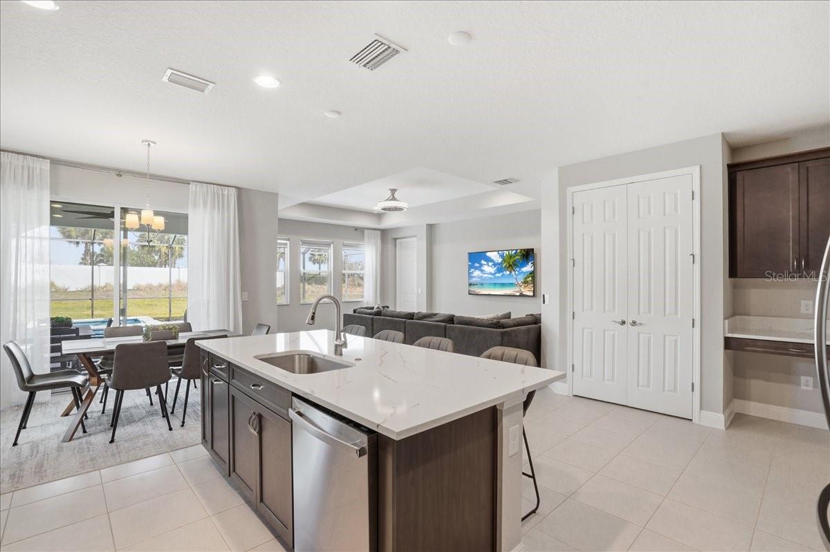 SWEETWATER AT LAKEWOOD RANCH PH I & II - Residential