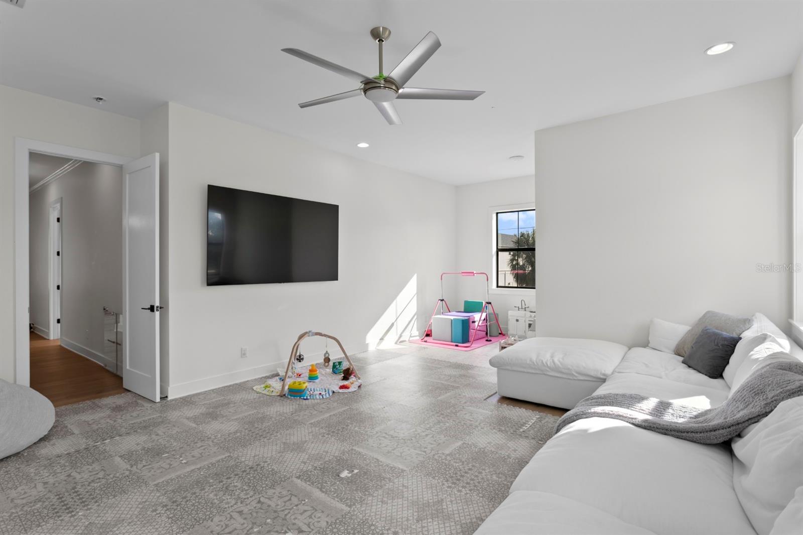 NORMANDEE HEIGHTS - Residential