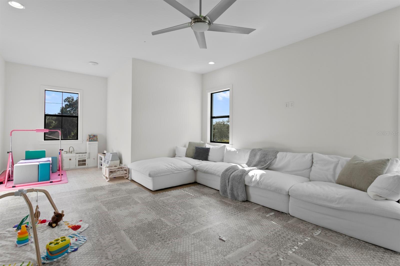 NORMANDEE HEIGHTS - Residential