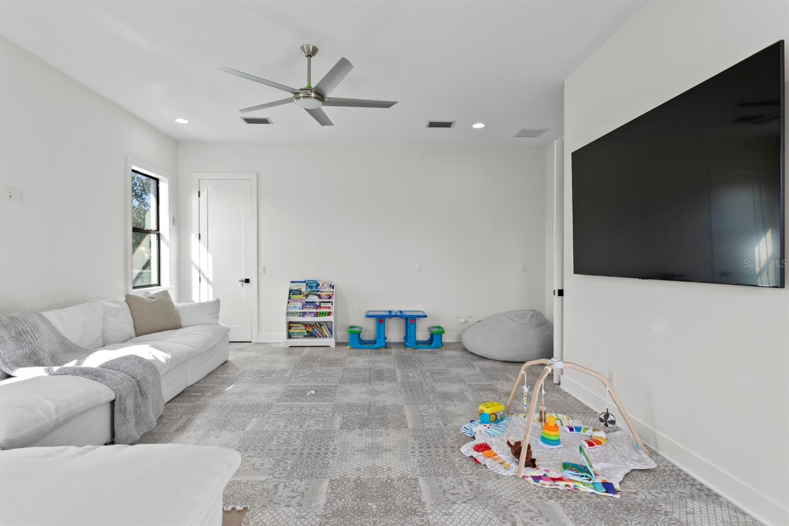 NORMANDEE HEIGHTS - Residential