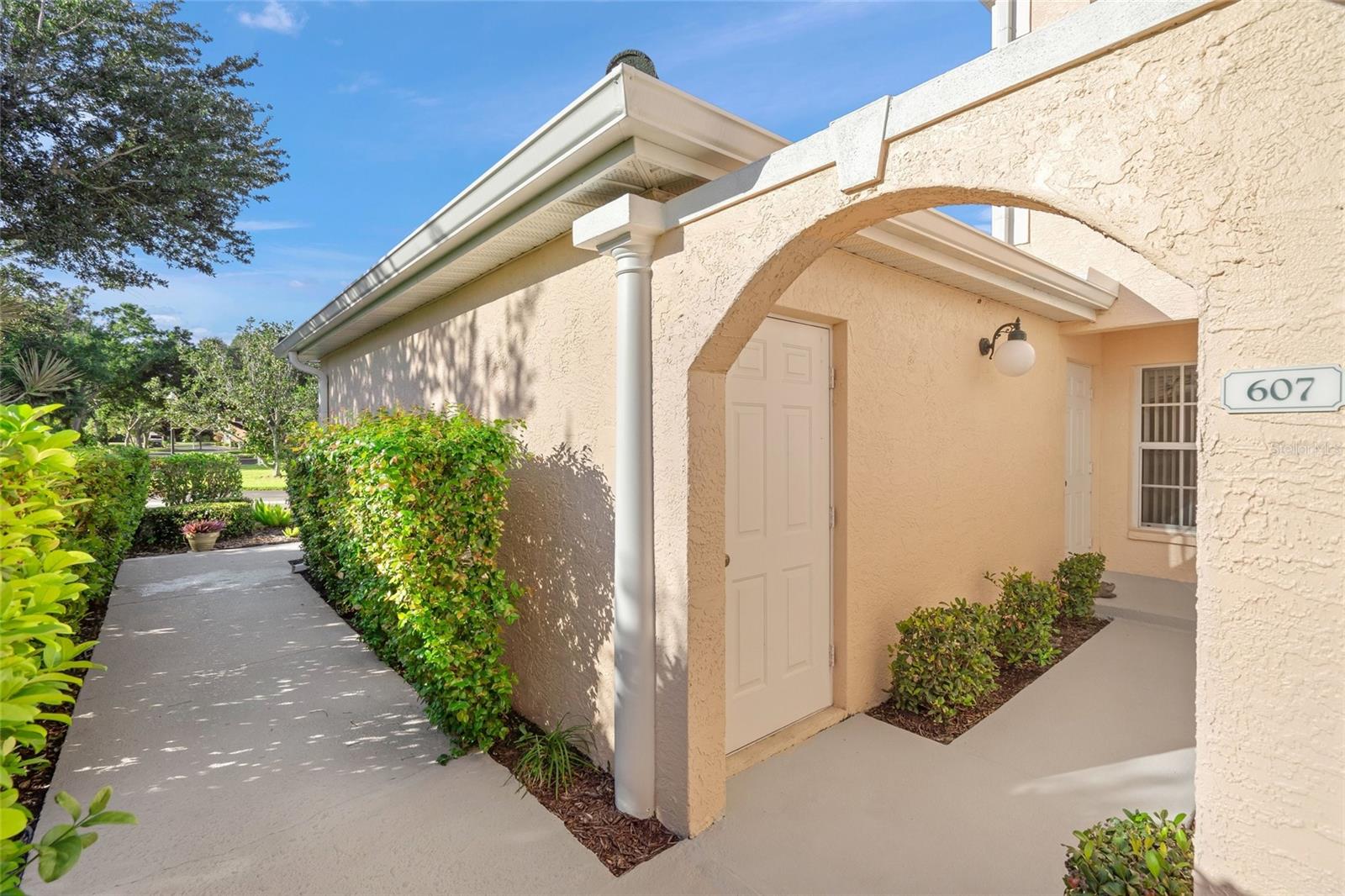 607 GONDOLA PARK DRIVE 607, VENICE, FL, 34292 3 607 GONDOLA PARK DRIVE 607