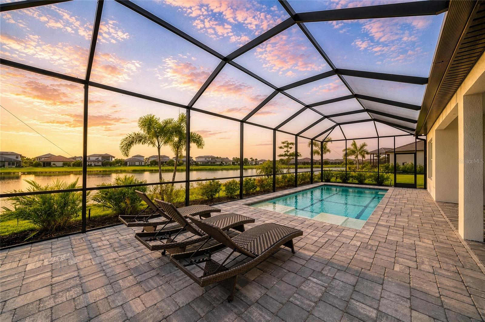 8533 BEECHLAKE COURT