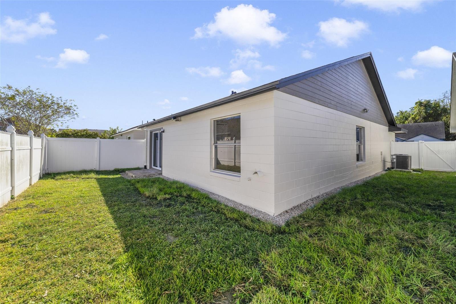 SUTTON RIDGE PH 02 - Residential