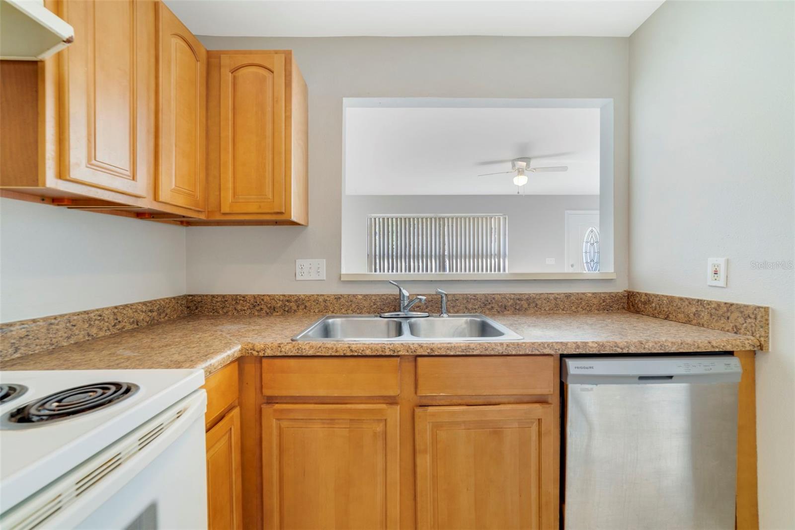 SUTTON RIDGE PH 02 - Residential