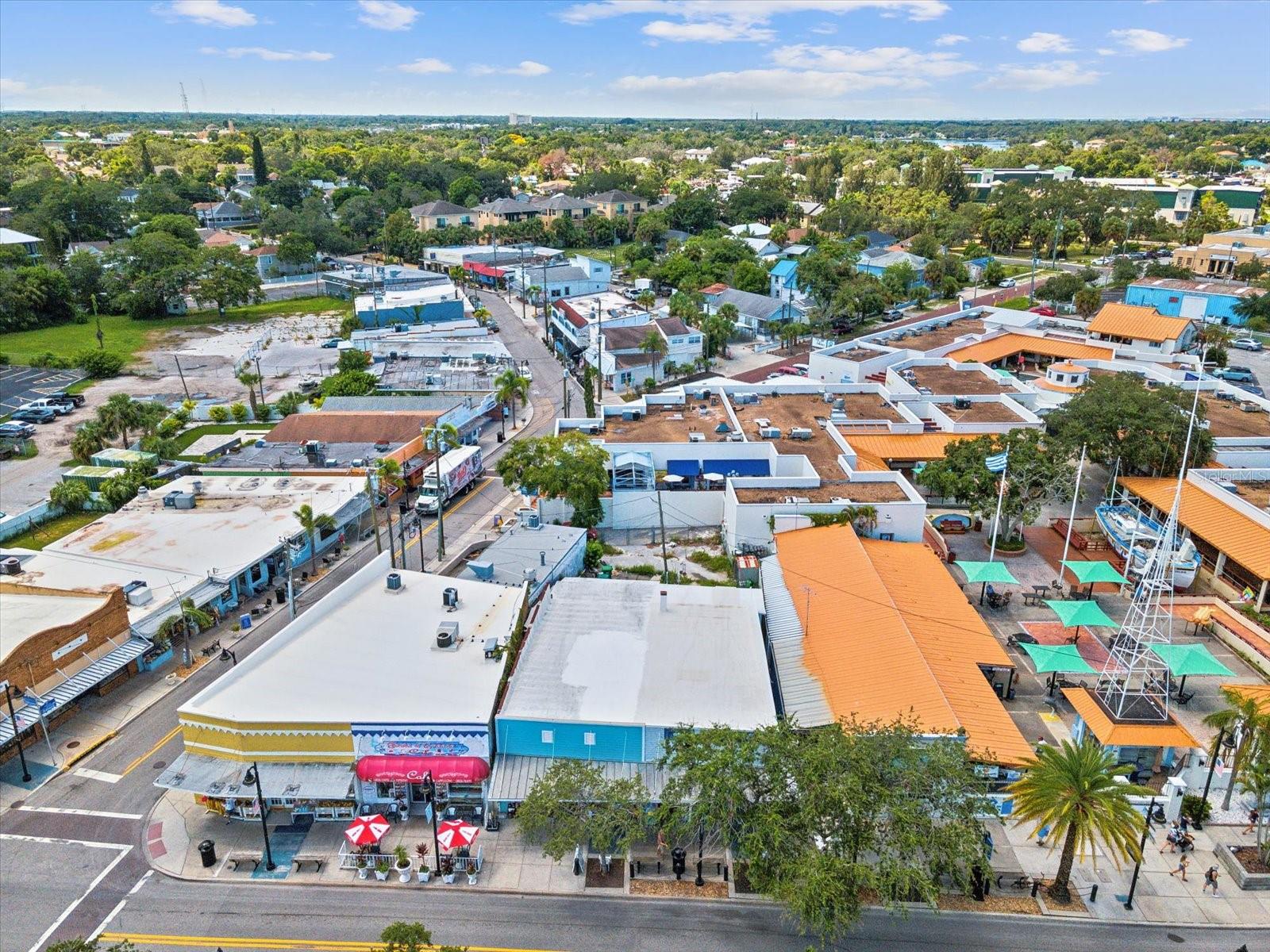 SEA BREEZE ISLAND - Land