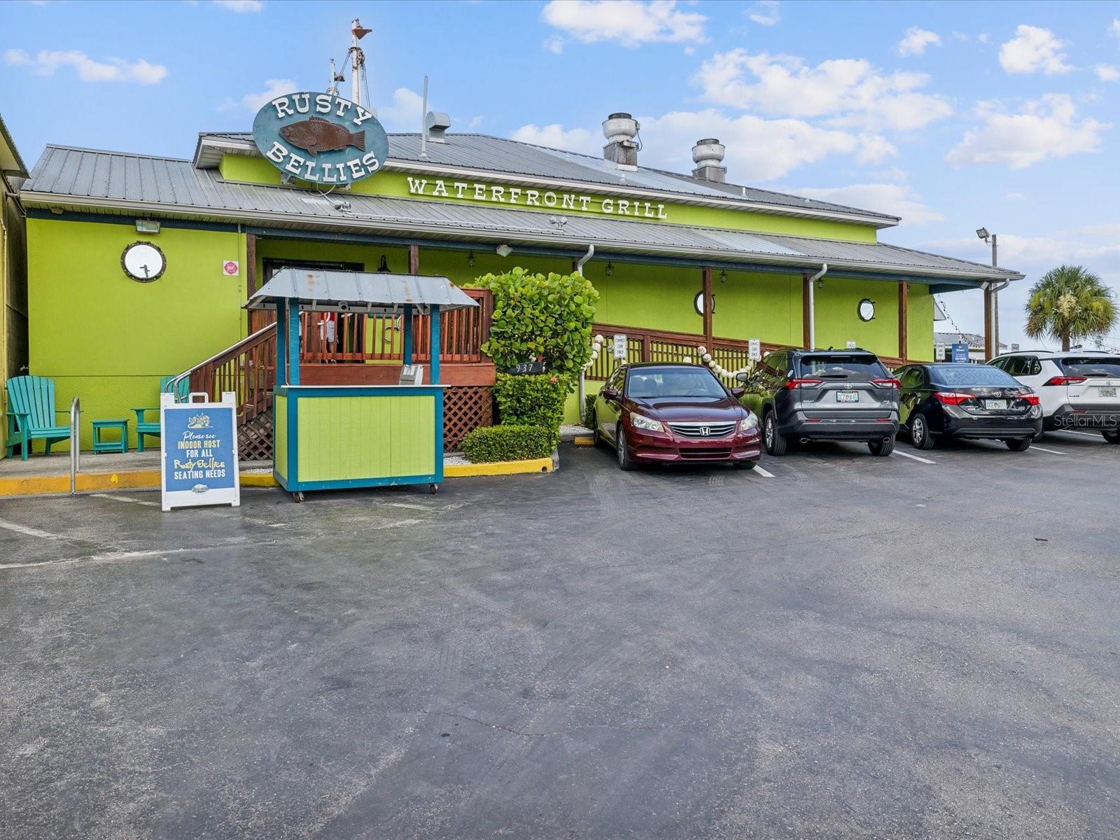 SEA BREEZE ISLAND - Land