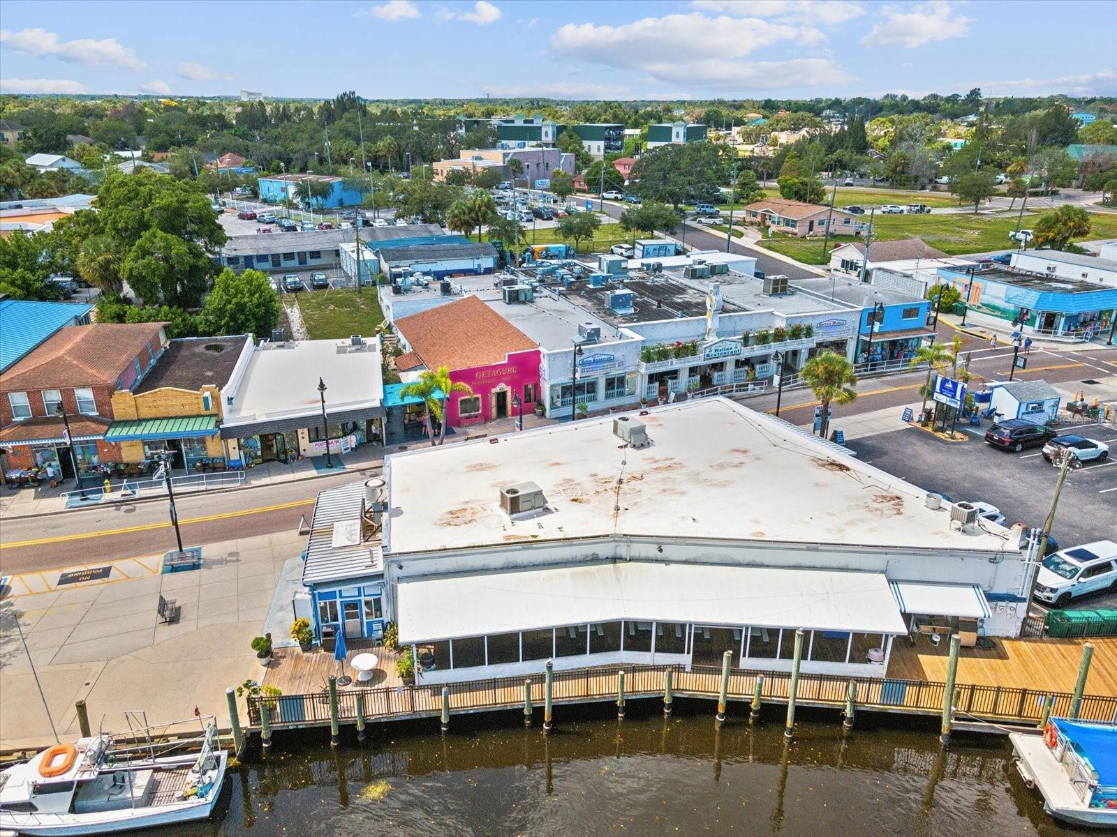 SEA BREEZE ISLAND - Land