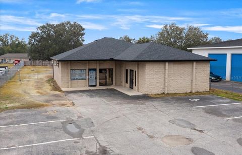 Tiny photo for 2733 SE 58th Avenue, Ocala, FL 34480 (MLS # OM718443)