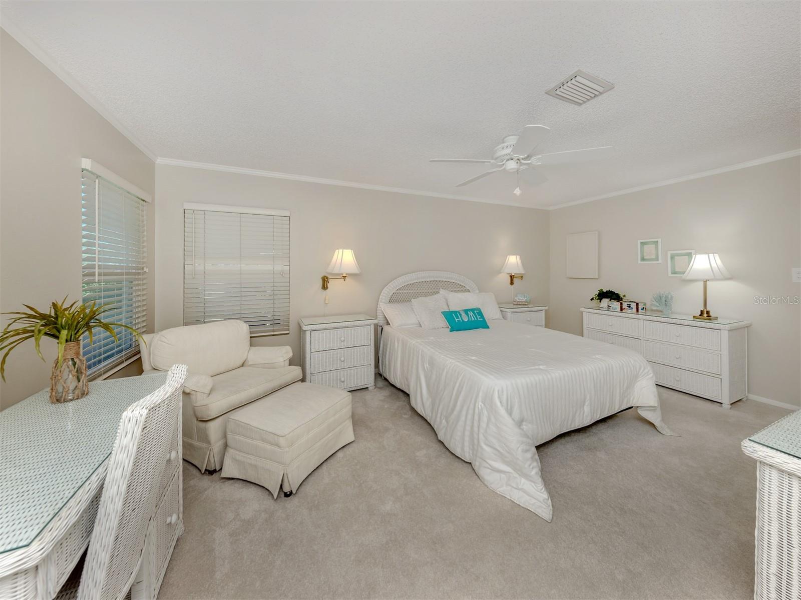 VENICE ISLE - Residential