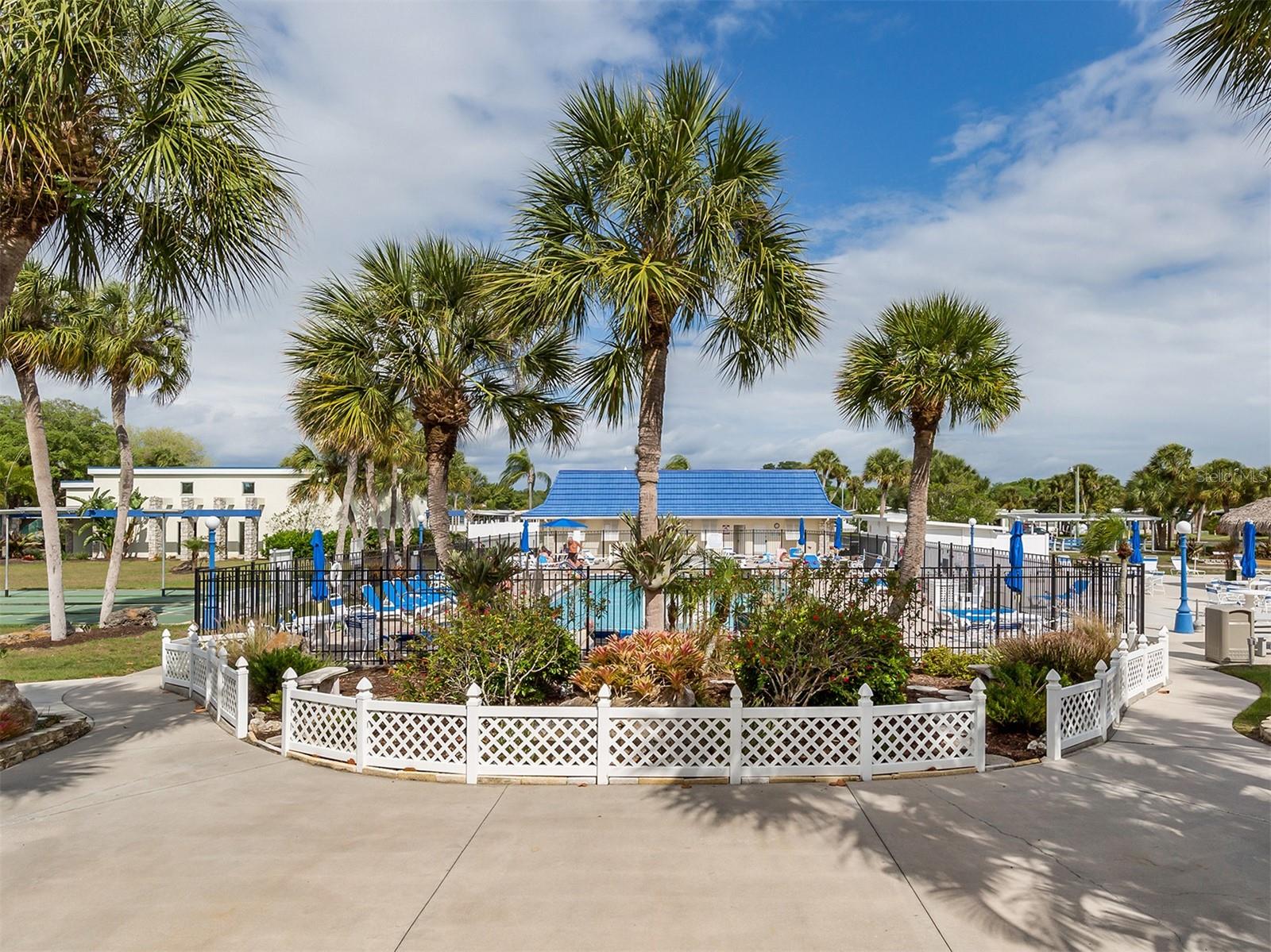 VENICE ISLE - Residential