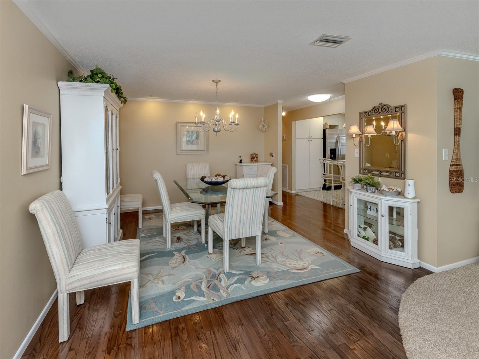 VENICE ISLE - Residential