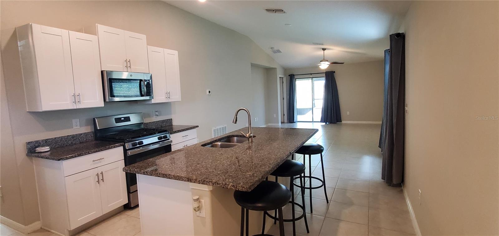 5161 WHITE CHICORY DRIVE