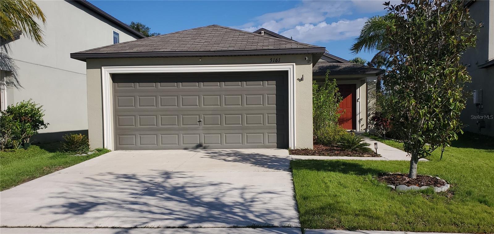 5161 WHITE CHICORY DRIVE