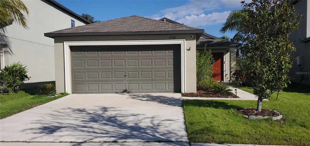 Photo of 5161 White Chicory Drive, Apollo Beach, FL 33572 (MLS # TB8465400)