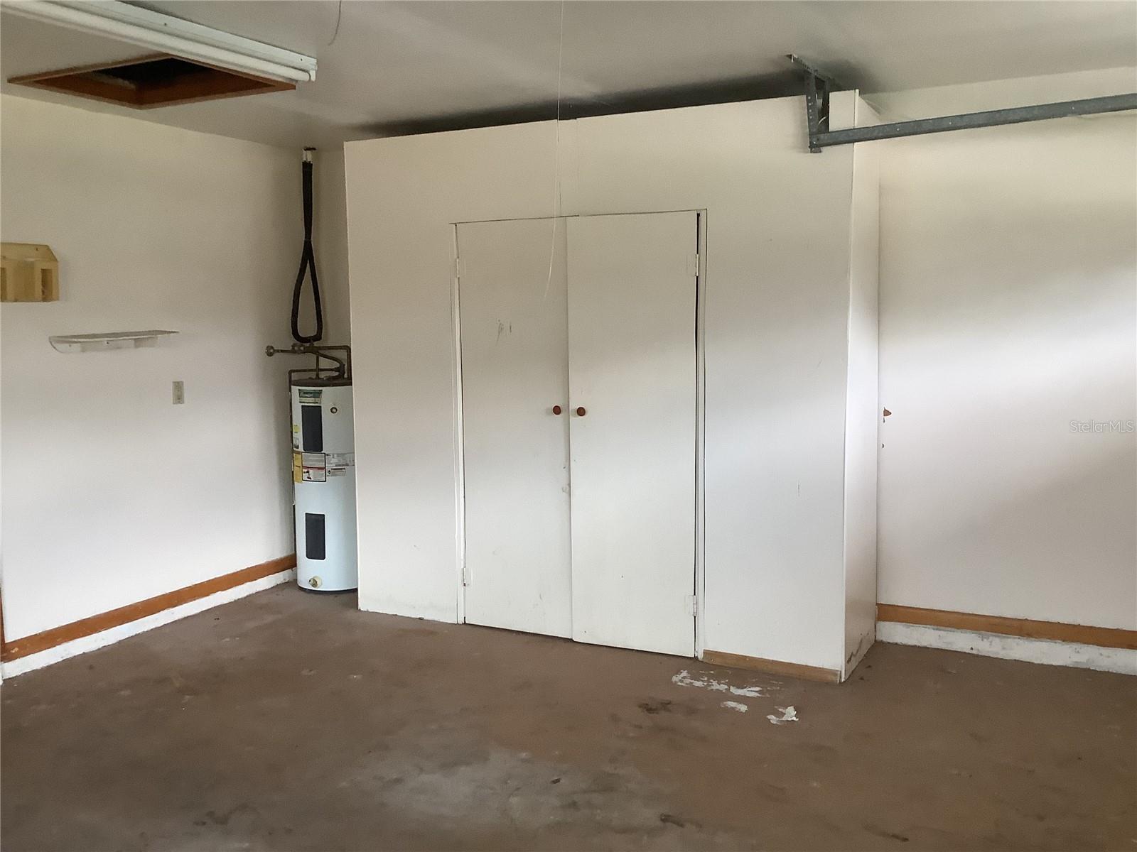 RIDGE MANOR WEST PH III - Residential