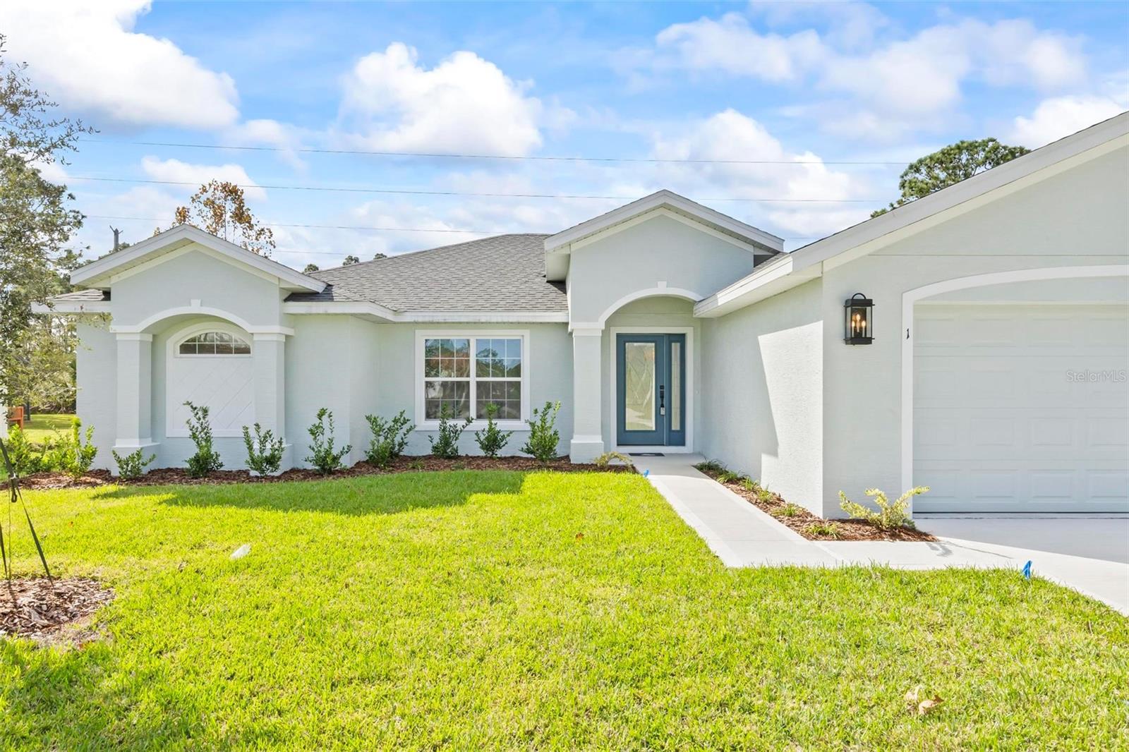 1 SEVEN OAKS PLACE