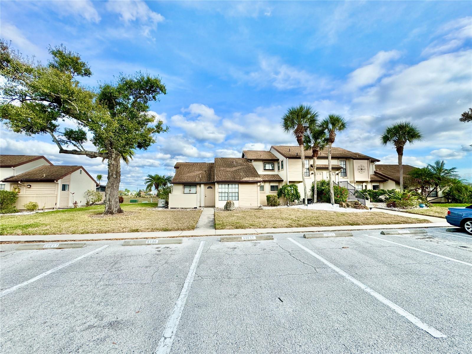 NORTH PORT CHARLOTTE COUNTRY CLUB - Residential