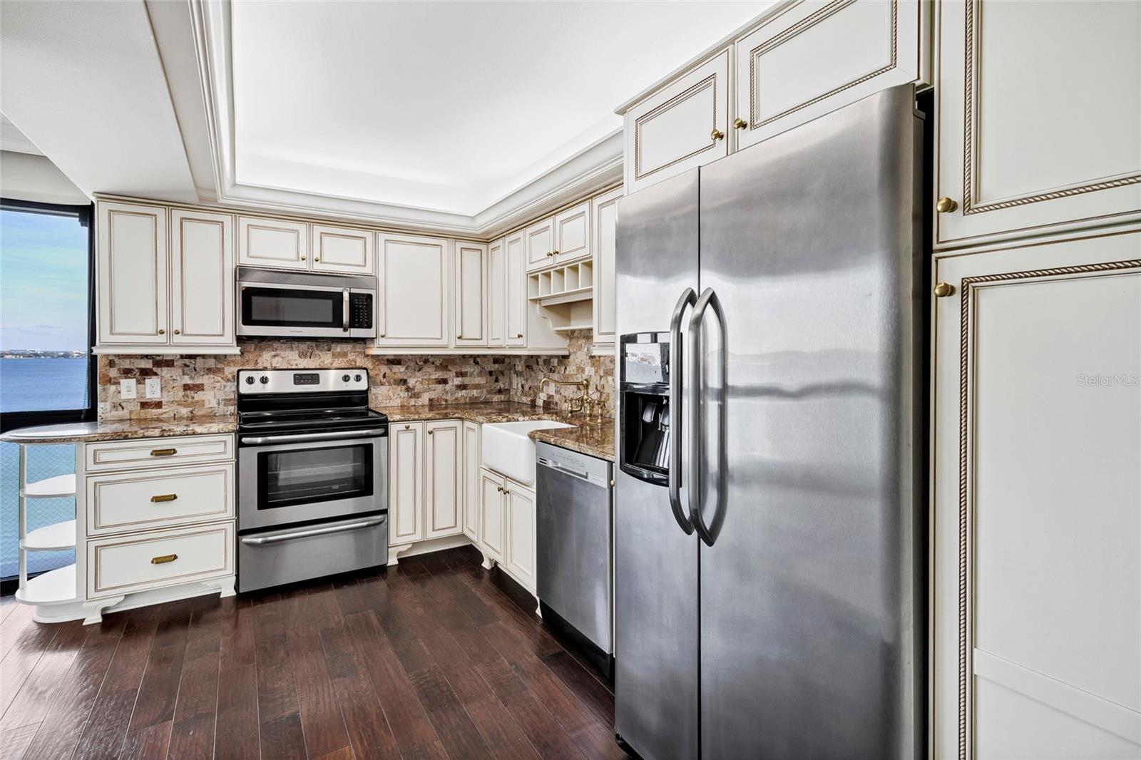 MONTE CARLO TOWERS A CONDOMINI - Residential