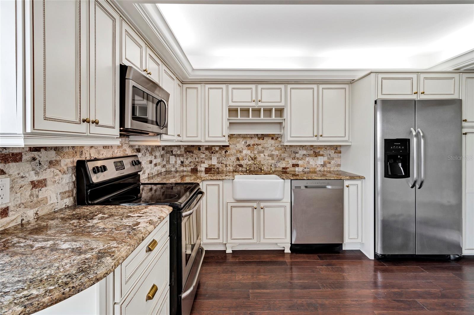 MONTE CARLO TOWERS A CONDOMINI - Residential