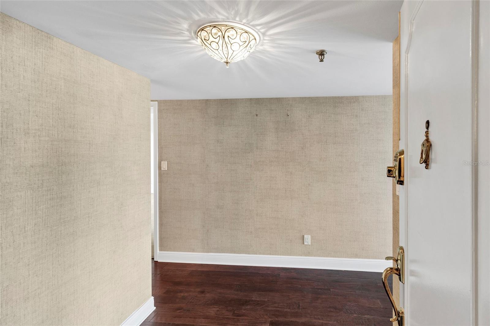 MONTE CARLO TOWERS A CONDOMINI - Residential