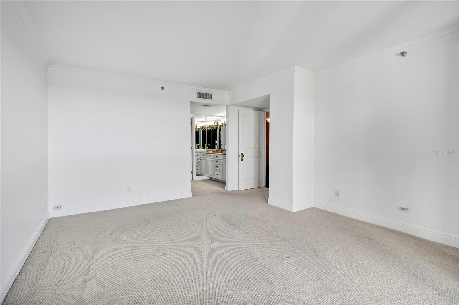 MONTE CARLO TOWERS A CONDOMINI - Residential