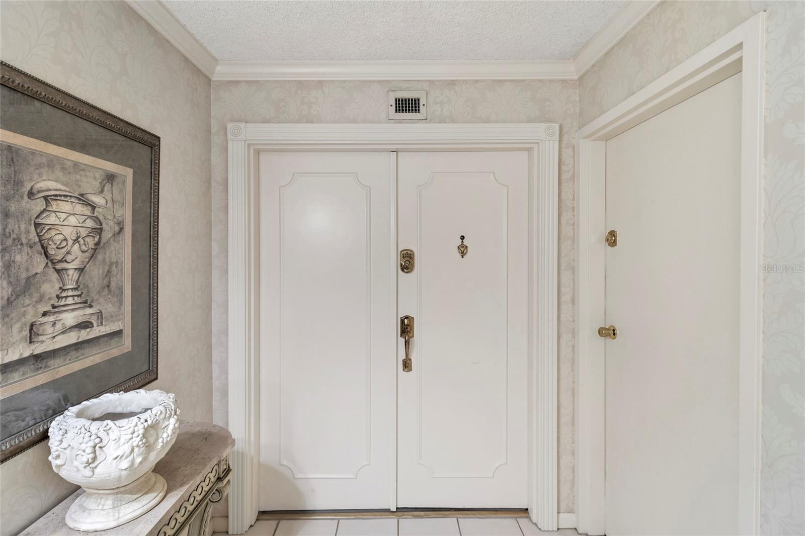 MONTE CARLO TOWERS A CONDOMINI - Residential