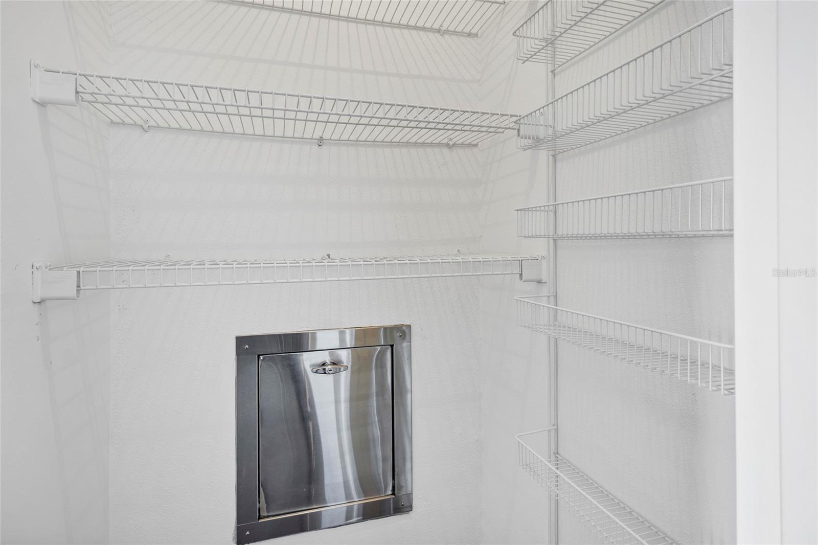 MONTE CARLO TOWERS A CONDOMINI - Residential