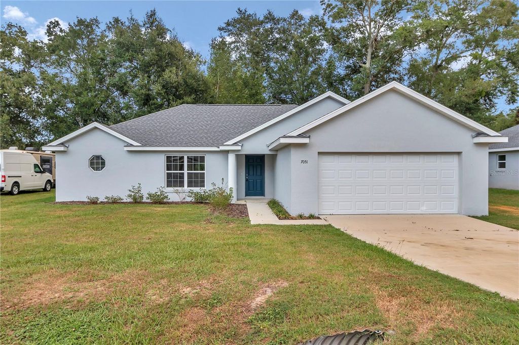 Photo of 6711 SW 64th Avenue, Ocala, FL 34476 (MLS # OM710365)