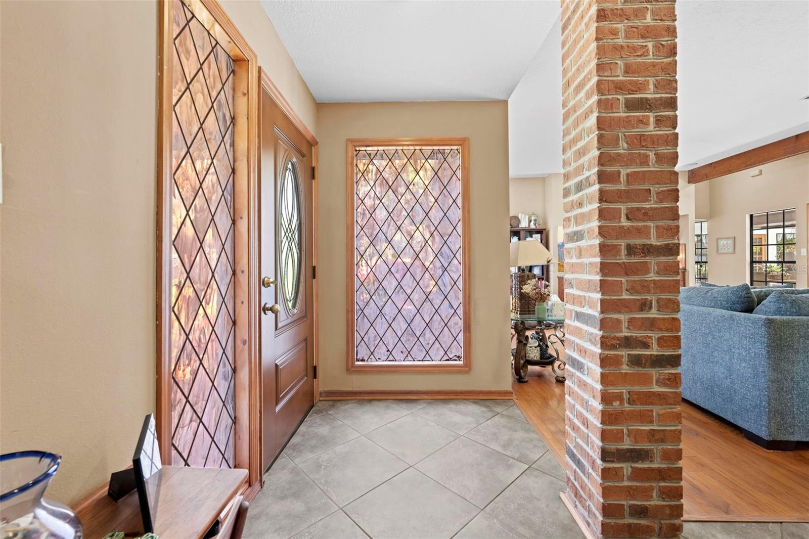 AUTUMN OAKS - Residential