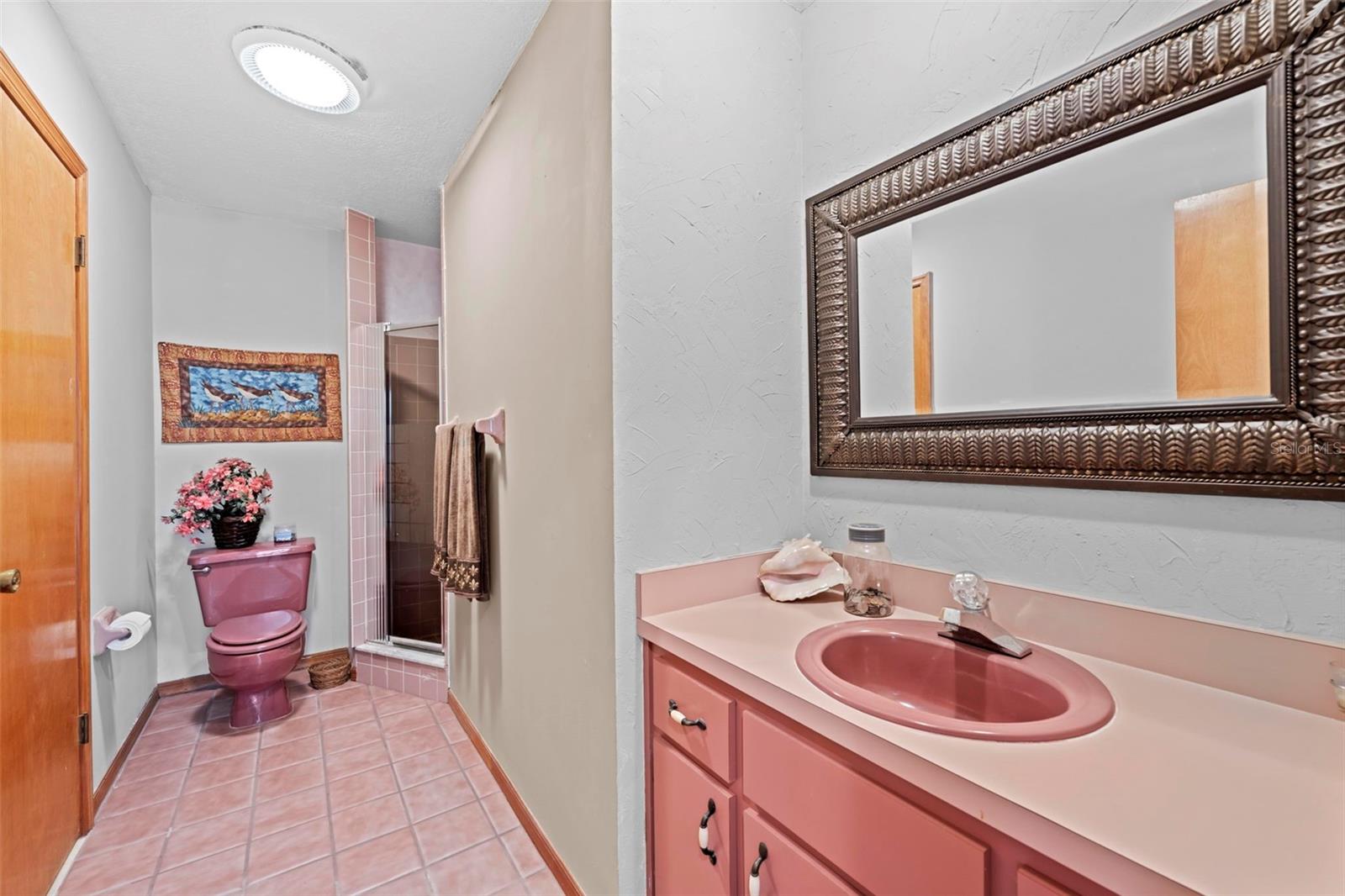 AUTUMN OAKS - Residential