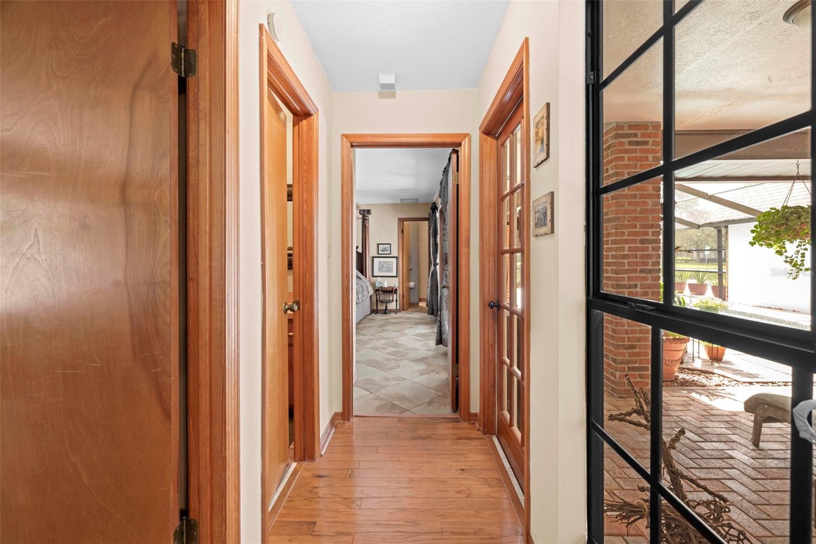 AUTUMN OAKS - Residential