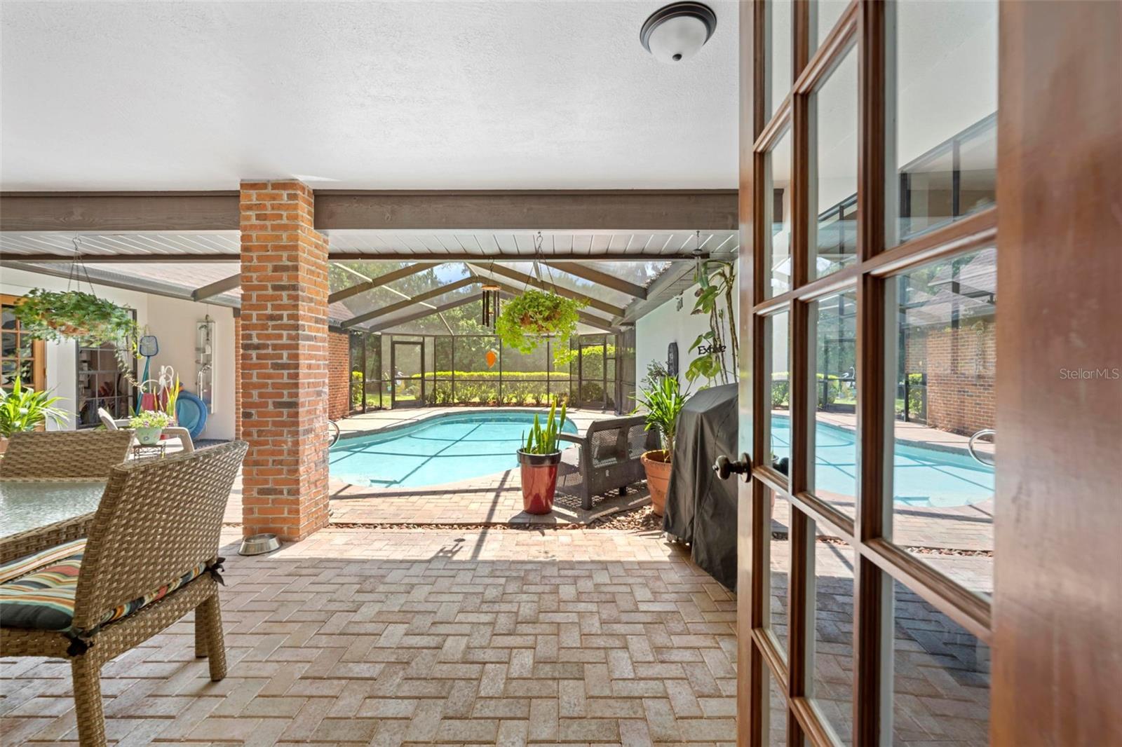 AUTUMN OAKS - Residential