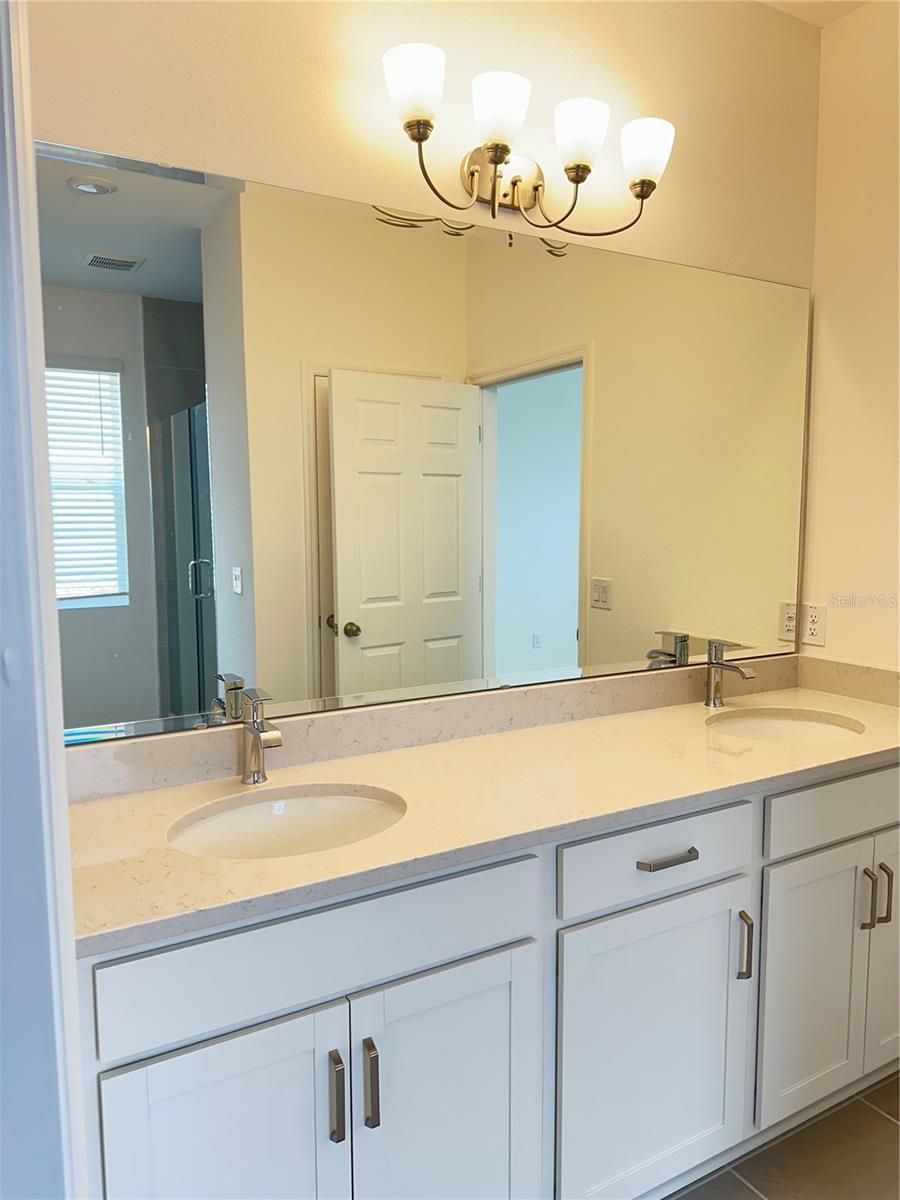 TRINITY PLACE PH 2 - Residential Lease