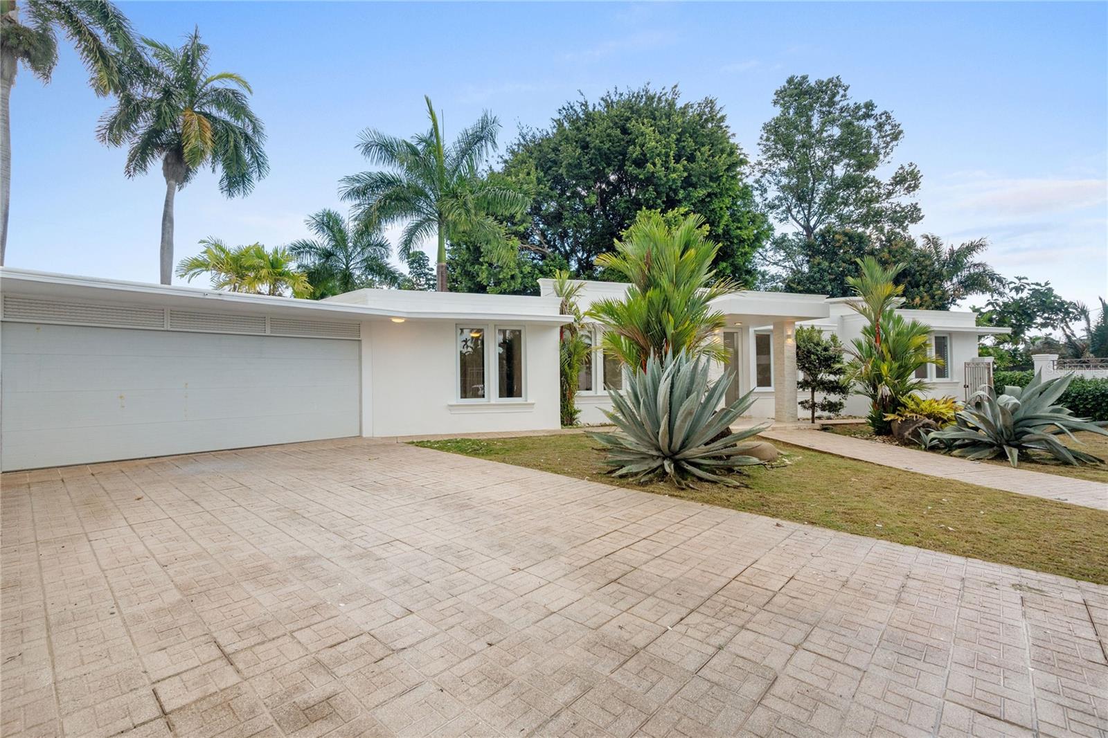 EXTENSIONES DE SANTA MARIA - Residential