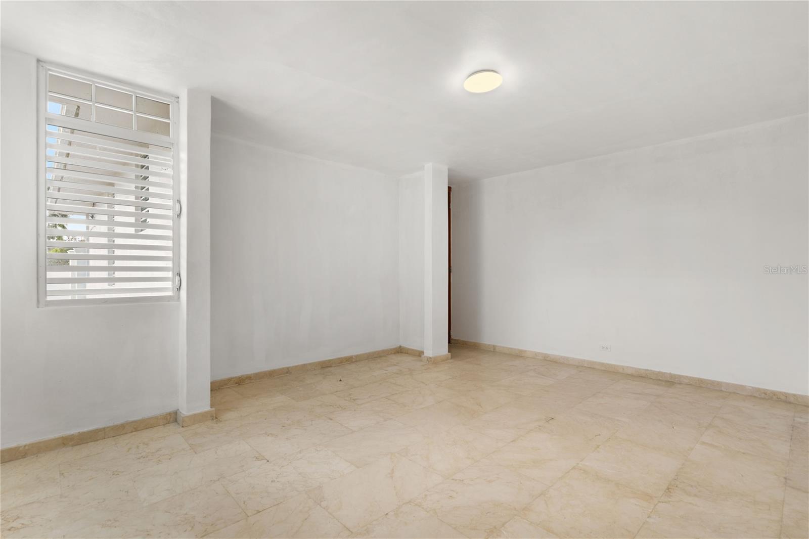 EXTENSIONES DE SANTA MARIA - Residential