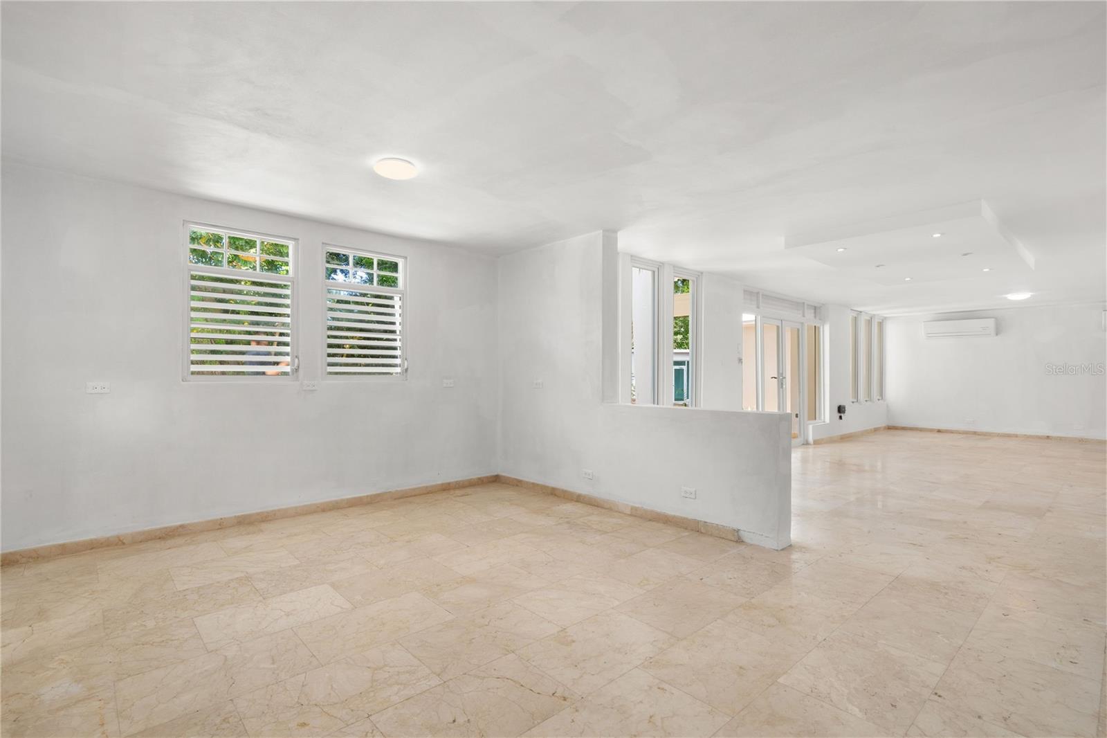 EXTENSIONES DE SANTA MARIA - Residential