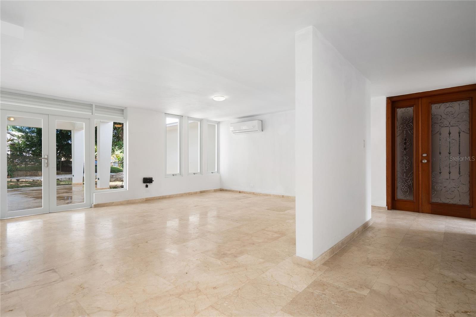 EXTENSIONES DE SANTA MARIA - Residential