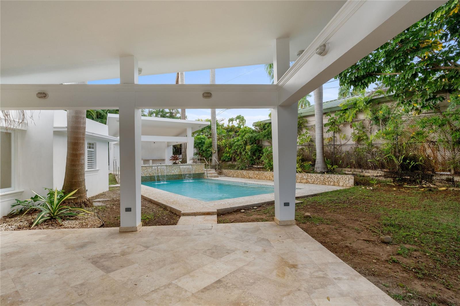 EXTENSIONES DE SANTA MARIA - Residential