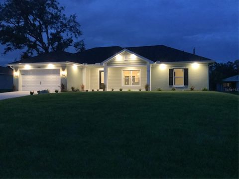 A home in PORT CHARLOTTE