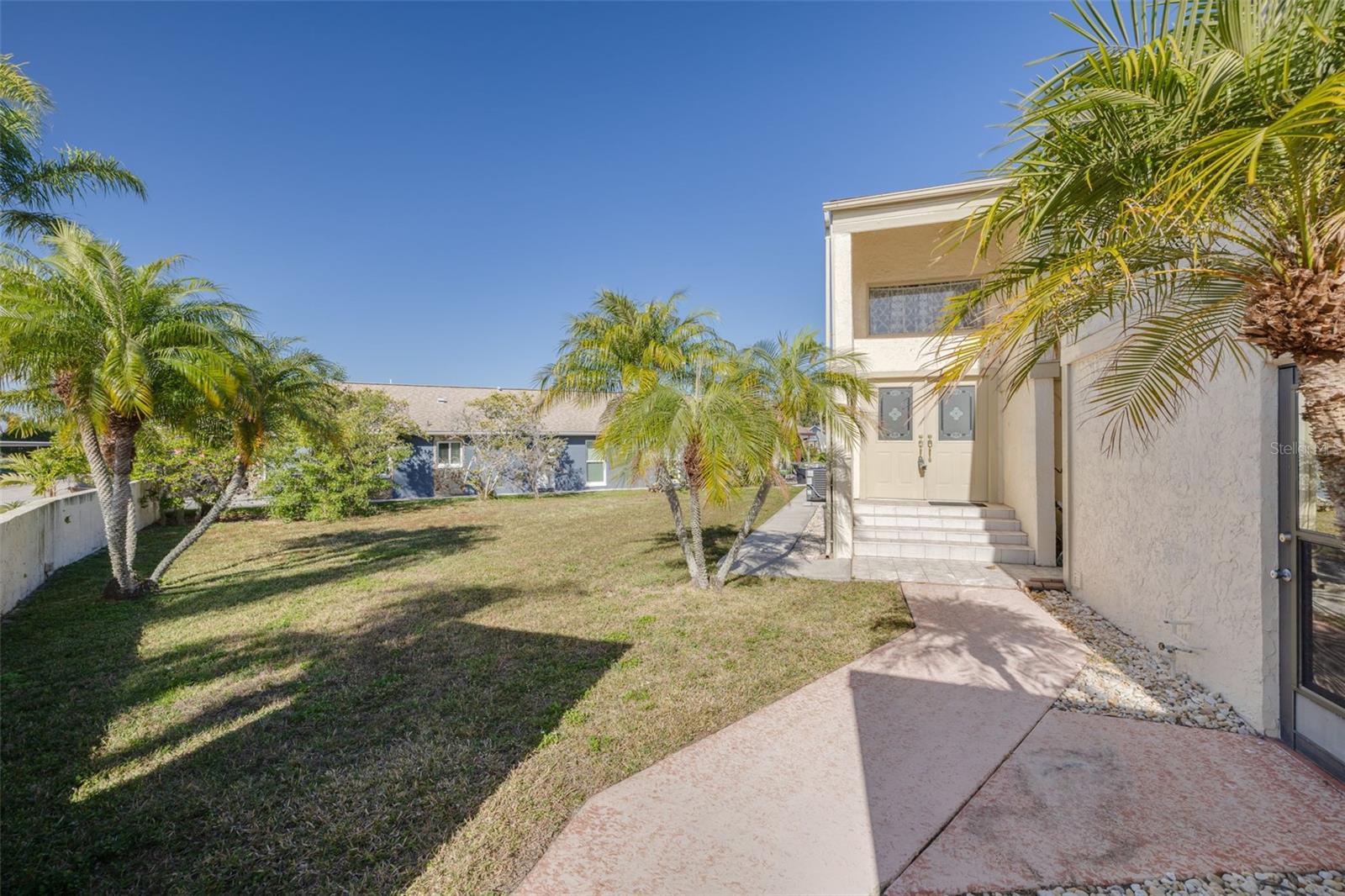 GULF HARBORS WOODLANDS - Residential