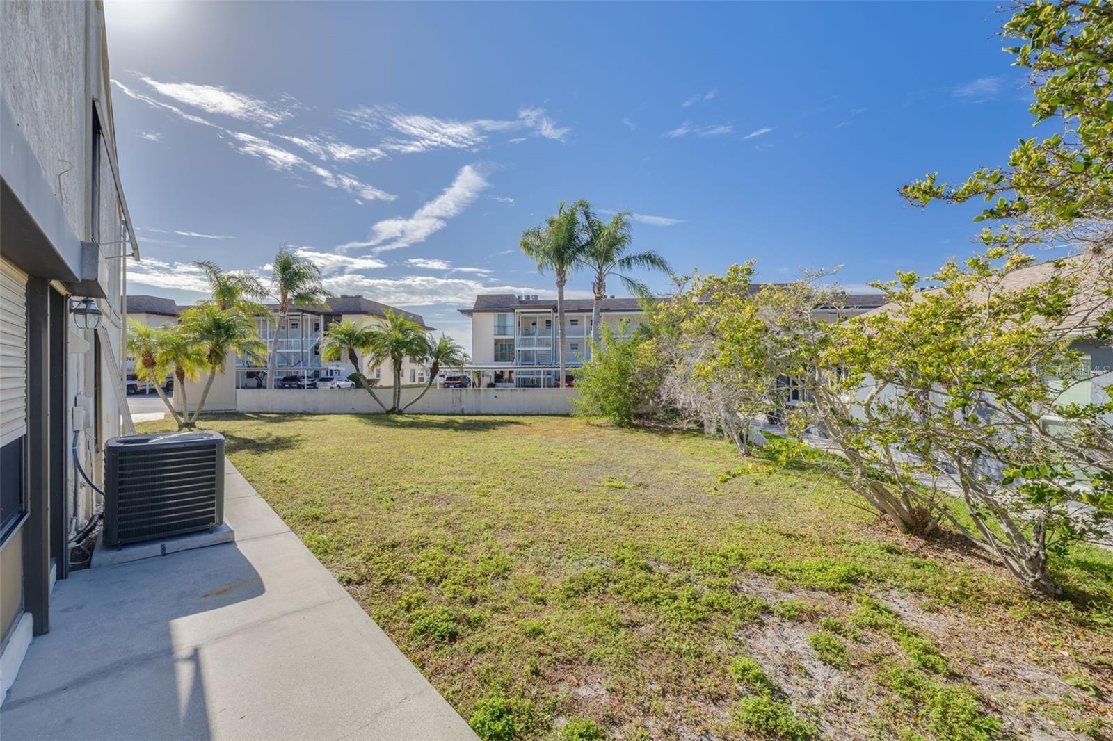 GULF HARBORS WOODLANDS - Residential