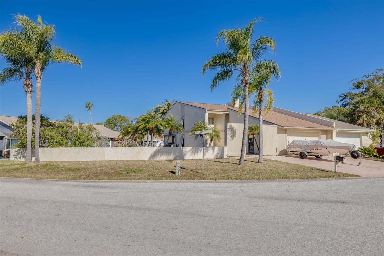 GULF HARBORS WOODLANDS - Residential