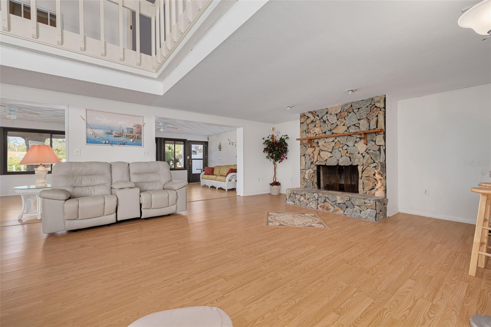 GULF HARBORS WOODLANDS - Residential