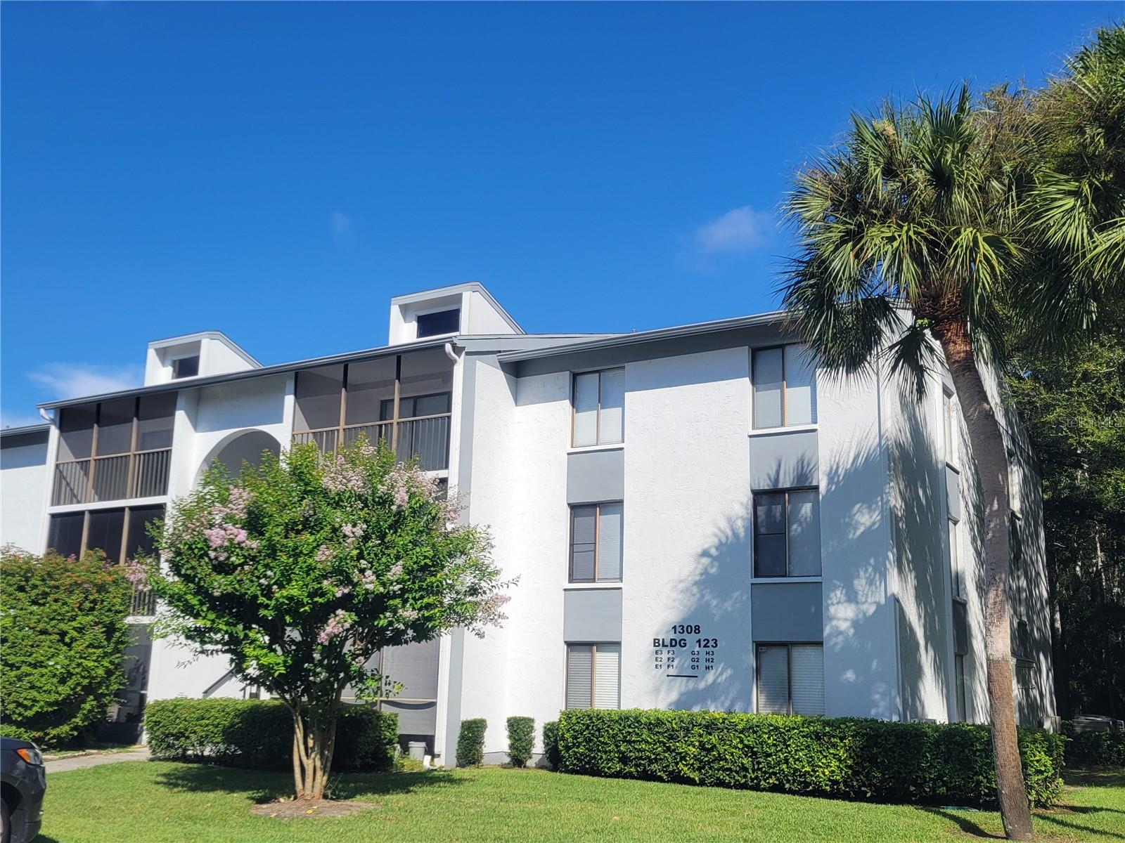 PINE RIDGE AT LAKE TARPON VILLAGE - Residential Lease