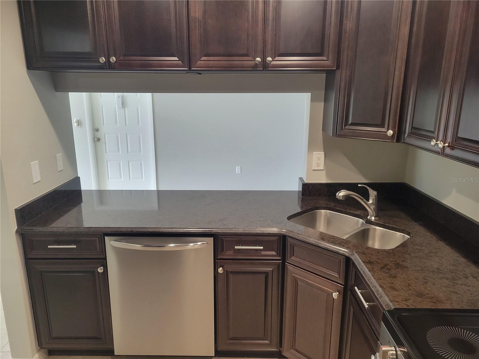 PINE RIDGE AT LAKE TARPON VILLAGE - Residential Lease