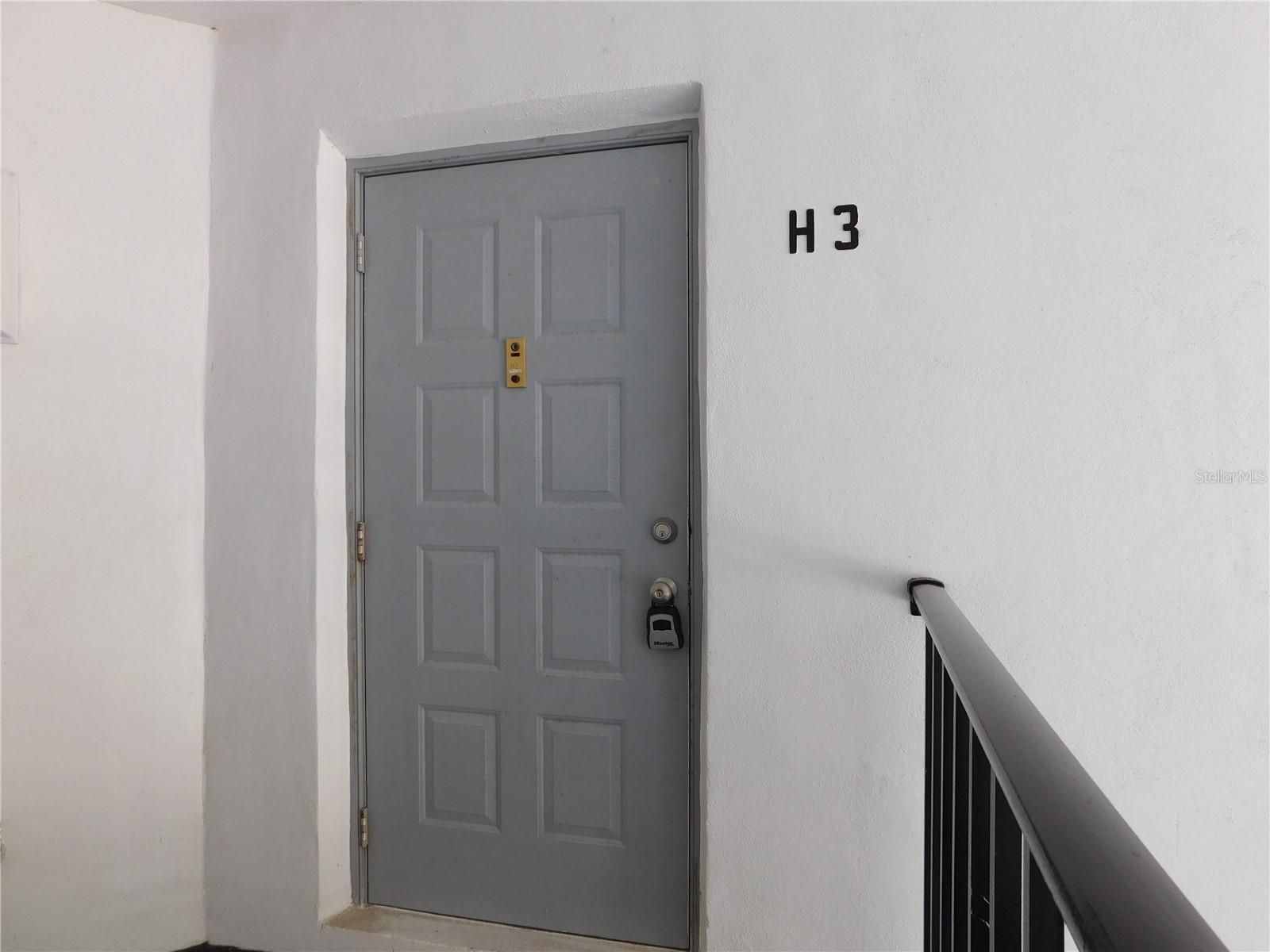 PINE RIDGE AT LAKE TARPON VILLAGE - Residential Lease