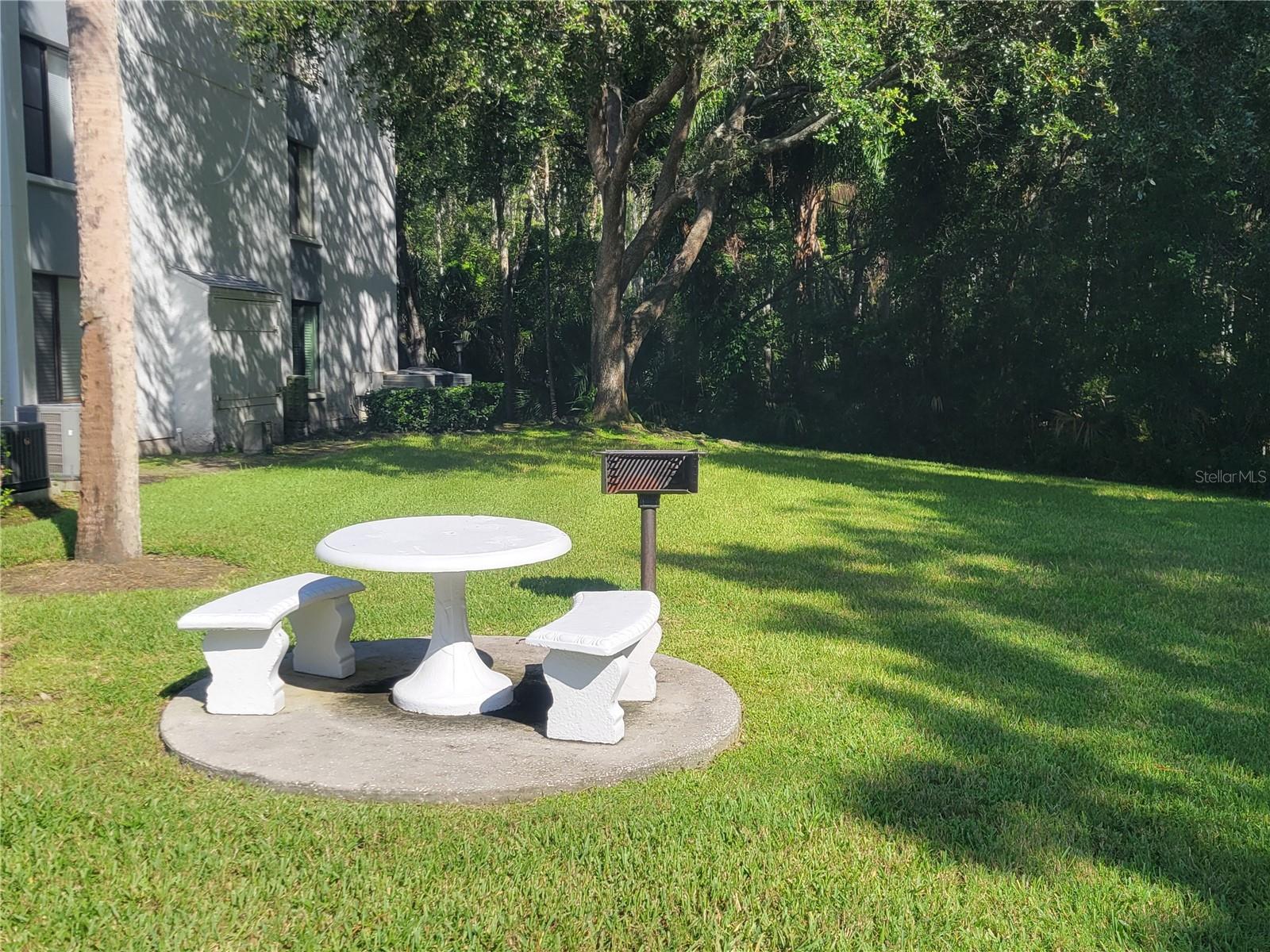 PINE RIDGE AT LAKE TARPON VILLAGE - Residential Lease