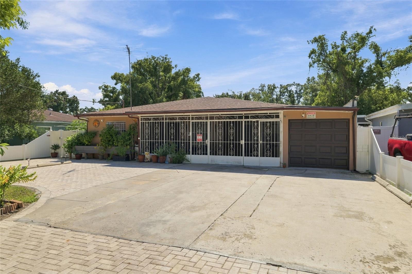 1508 W KNOLLWOOD STREET
