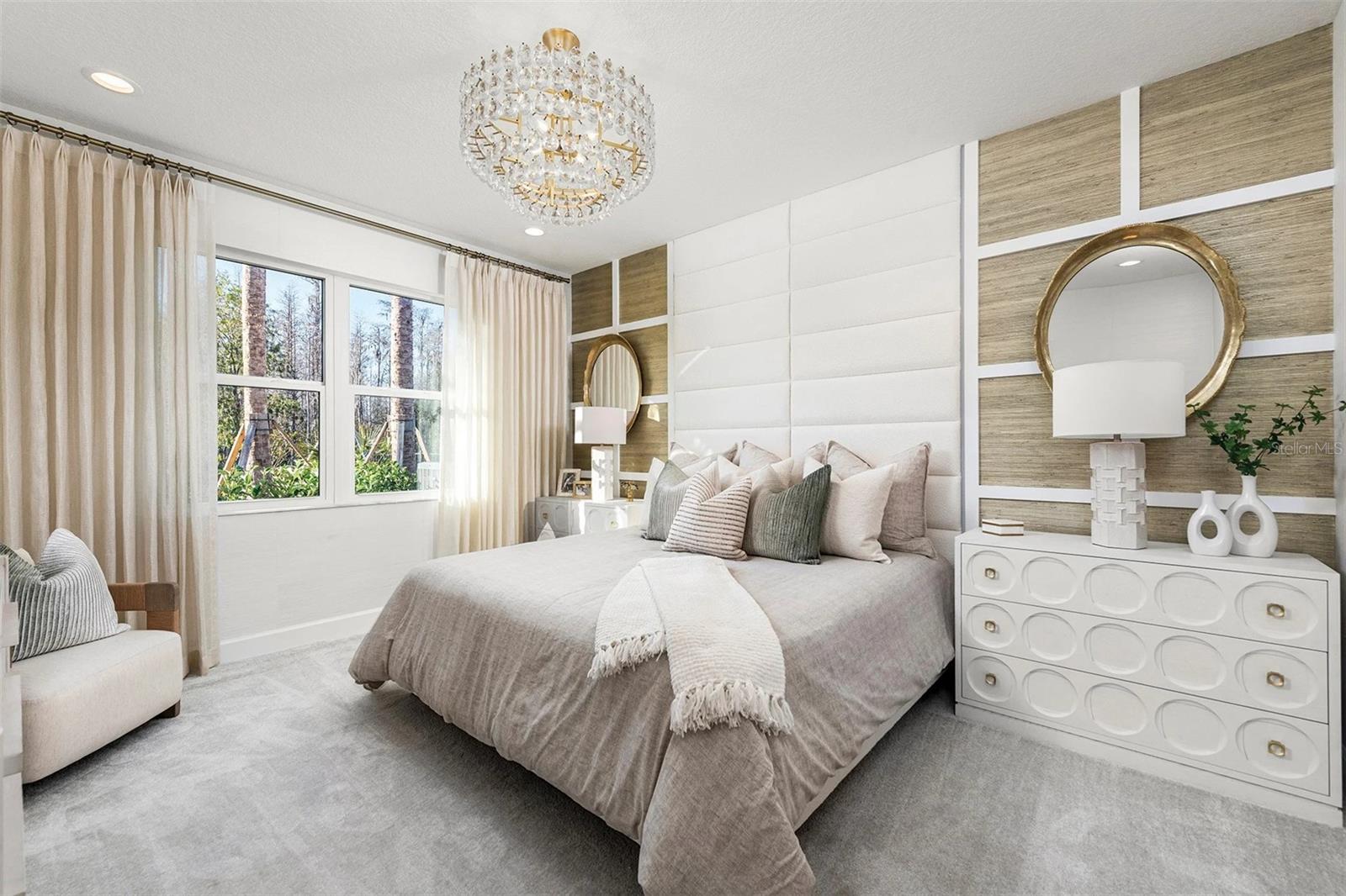 VALENCIA RIDGE - Residential