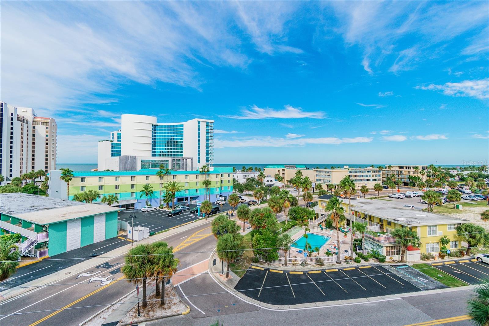 DOCKSIDE CONDO - Residential